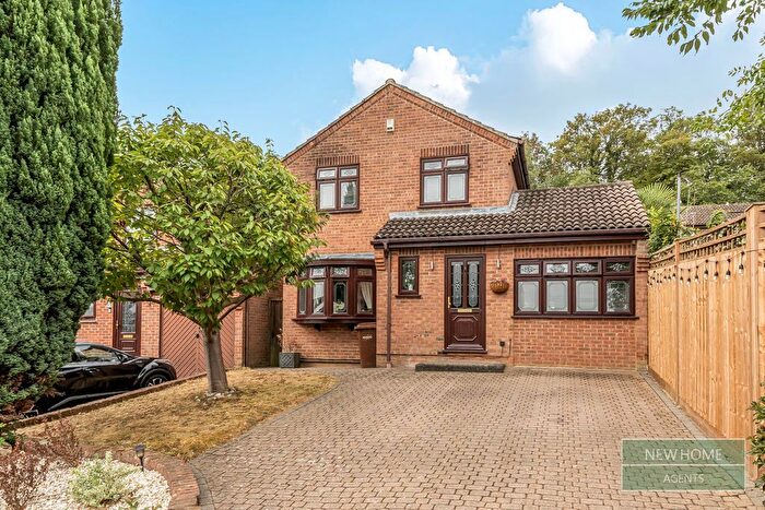 4 Bedroom Detached House For Sale In Highgrove Road, Chatham, ME5
