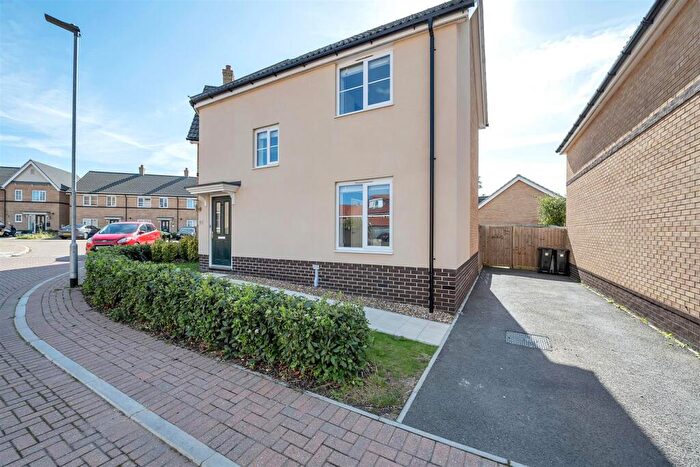 3 Bedroom Semi Detached House For Sale In Monks Path, Elmswell, Bury St. Edmunds, IP30