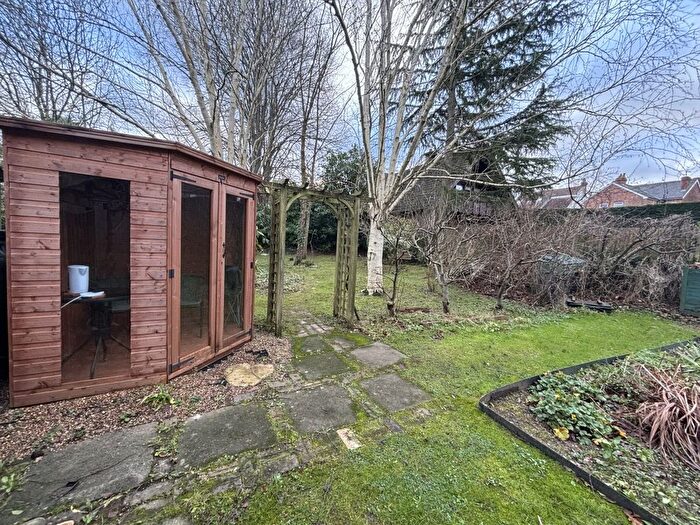 1 Bedroom Cottage To Rent In Ashley Park, Tunbridge Wells, TN4