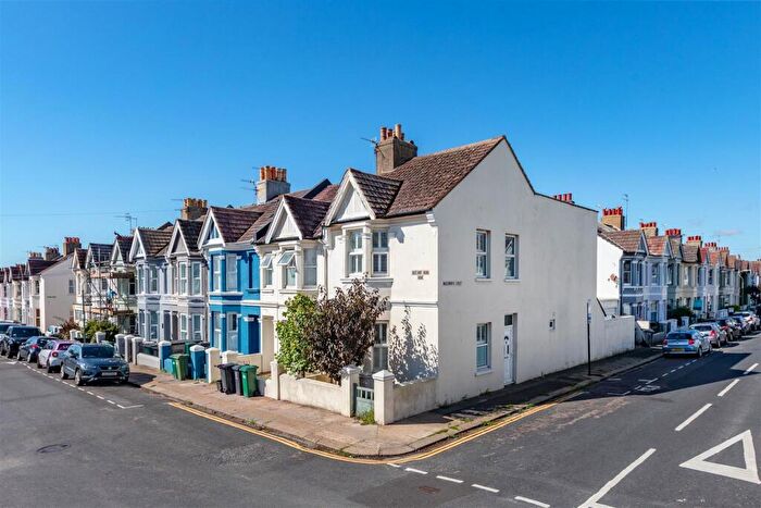 3 Bedroom House For Sale In Rutland Road, Hove, BN3