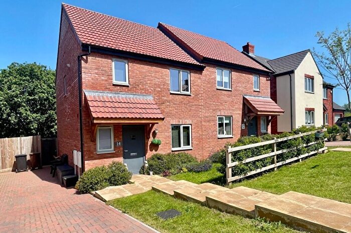 3 Bedroom Semi-Detached House To Rent In Paulson Close, Frisby On The Wreake, LE14