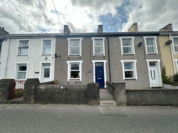 2 Bedroom Terraced House For Sale In Bryn Arfon Terrace, Llanrug Nr Caernarfon, Gwynedd, LL55