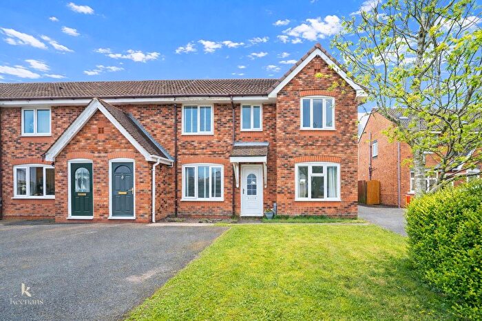 3 Bedroom Semi Detached House To Rent In Lindisfarne Avenue, Blackburn, BB2