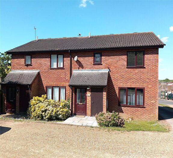 1 Bedroom Apartment For Sale In Grange Road, Guildford, Surrey, GU2