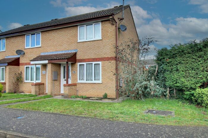 2 Bedroom End Of Terrace House To Rent In Peterhouse Crescent, March, PE15