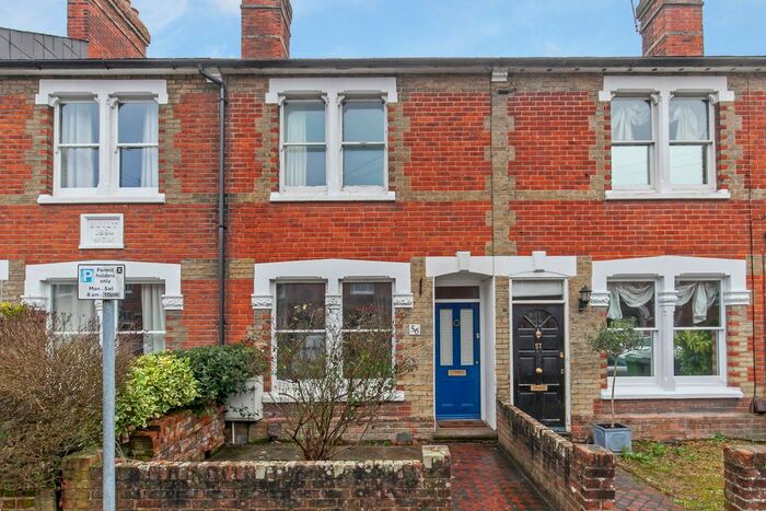 3 Bedroom Terraced House To Rent In St. Catherines Road, Winchester, SO23