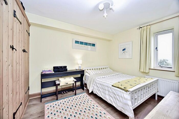 3 Bedroom Terraced House For Sale In Gibbs Hill, Maidstone, Kent, ME18