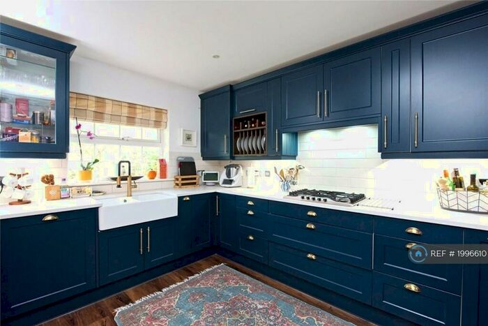 Studio To Rent In Bernardines Way, Buckingham, MK18