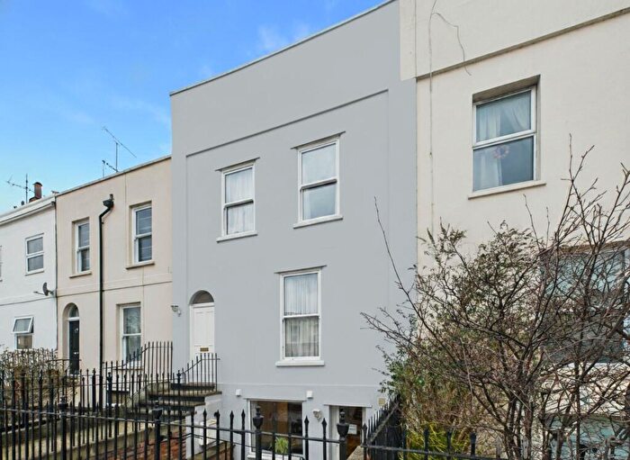 4 Bedroom Terraced House For Sale In Bath Road, Cheltenham, GL53