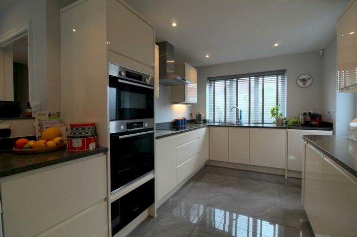 3 Bedroom Semi-Detached House For Sale In Ashen Road, Ridgewell, CO9