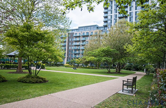 1 Bedroom Flat To Rent In Fairbank House, Beaufort Square, NW9