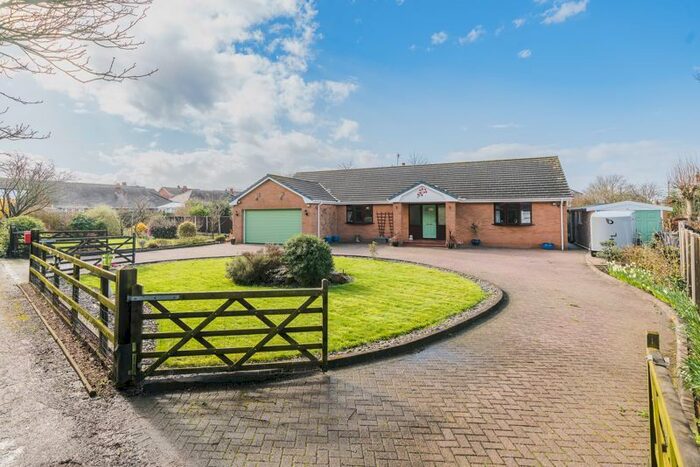 4 Bedroom Detached Bungalow For Sale In Drummersdale Lane, Scarisbrick, Ormskirk, L40