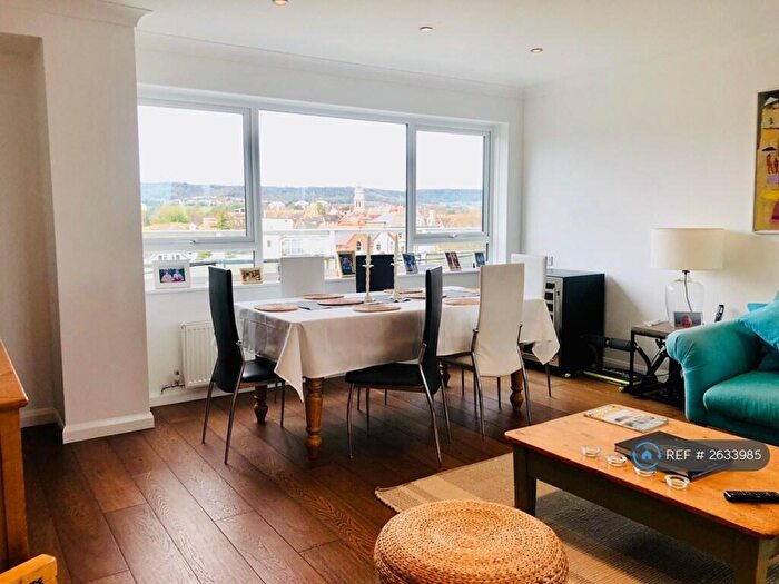 2 Bedroom Penthouse To Rent In Park Lodge, Eastbourne, BN21