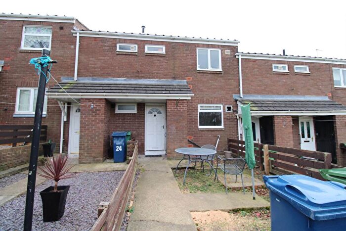 1 Bedroom Apartment To Rent In Willows Close, Columbia, Washington, NE38
