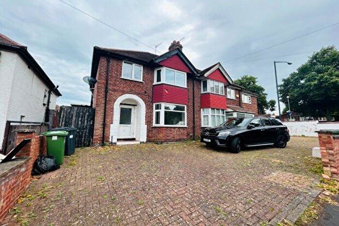 3 Bedroom Property To Rent In Charlotte Street, Leamington Spa, CV31