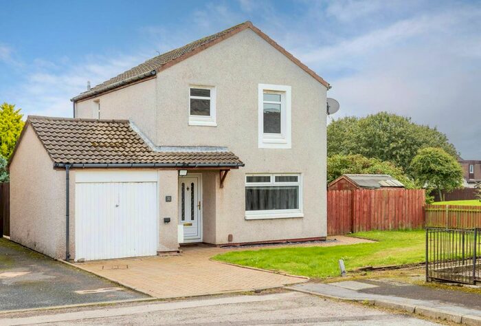 3 Bedroom Detached House For Sale In Langdykes Crescent, Cove Bay, Aberdeen, AB12
