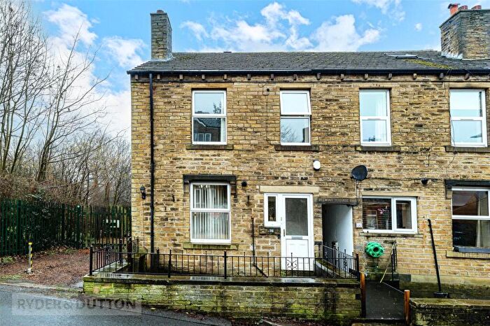 3 Bedroom End Of Terrace House For Sale In Belmont Terrace, Linthwaite, Huddersfield, HD7