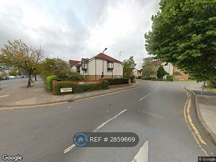 Studio To Rent In Vicars Bridge Close, Wembley, HA0