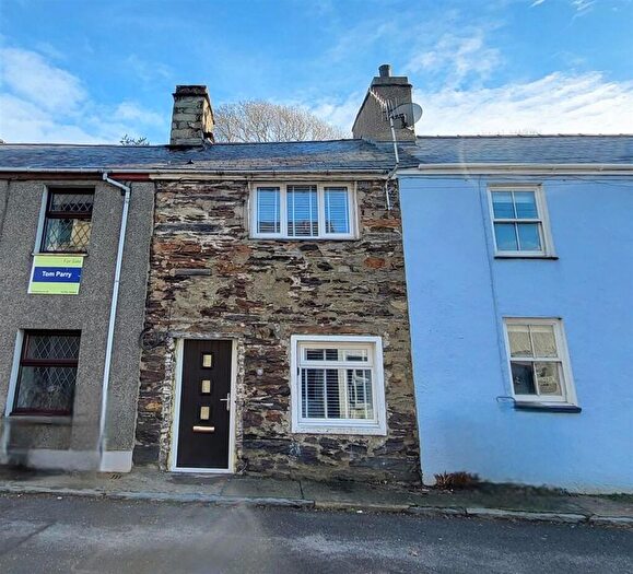 1 Bedroom Terraced House To Rent In High Street, Talsarnau, LL47