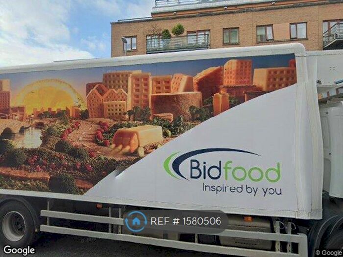 2 Bedroom Flat To Rent In Hills Road, Cambridge, CB2