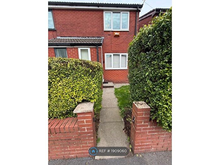 2 Bedroom Semi-Detached House To Rent In Kenyon Lane, Manchester, M24