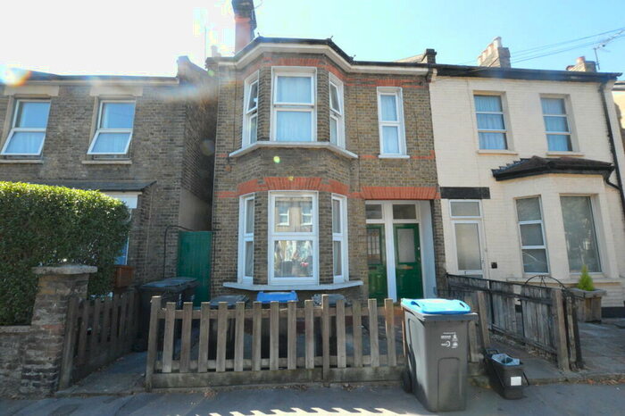 1 Bedroom Maisonette To Rent In Arundel Road, Croydon, Surrey, CR0