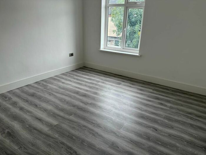 4 Bedroom Town House To Rent In Crowther Street, Wolverhampton, WV10