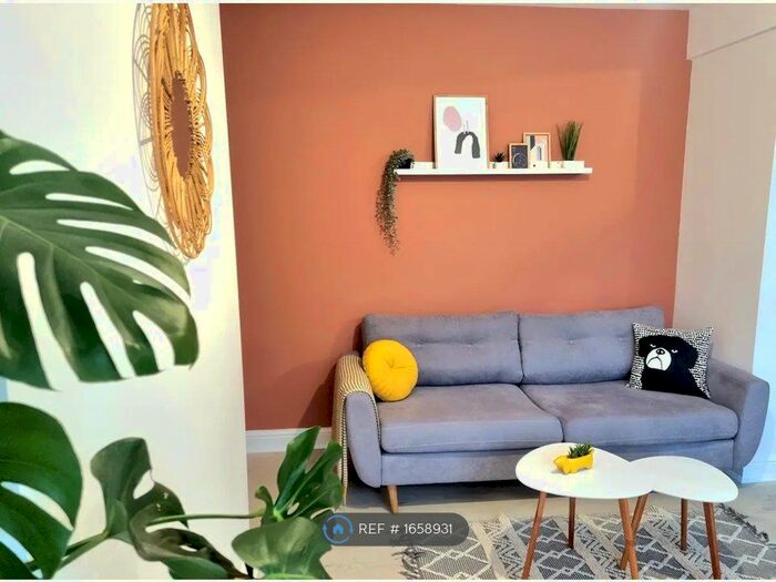 5 Bedroom End Of Terrace House To Rent In Preston Road, Manchester, M19