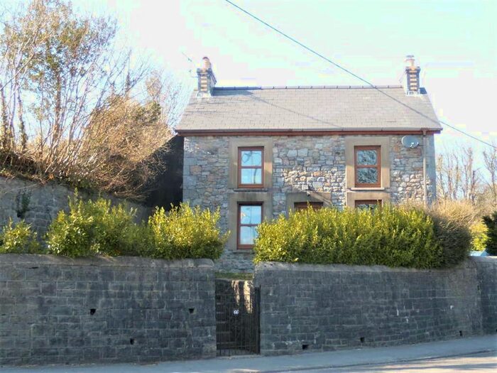 4 Bedroom Detached House For Sale In Llandeilo Road, Llandybie, Ammanford, SA18