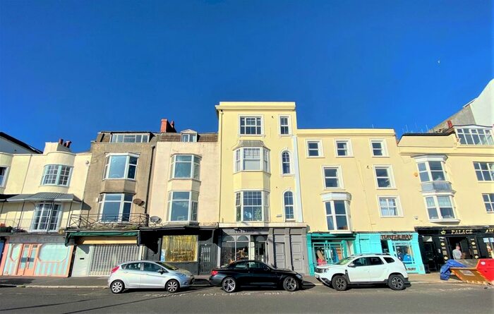 2 Bedroom Flat To Rent In White Rock, Hastings, TN34