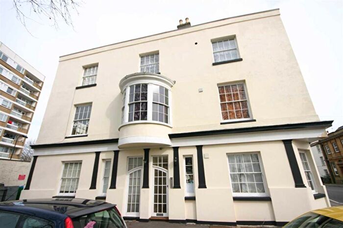 2 Bedroom Apartment To Rent In The Roundhouse, Bernard Street, Southampton, SO14