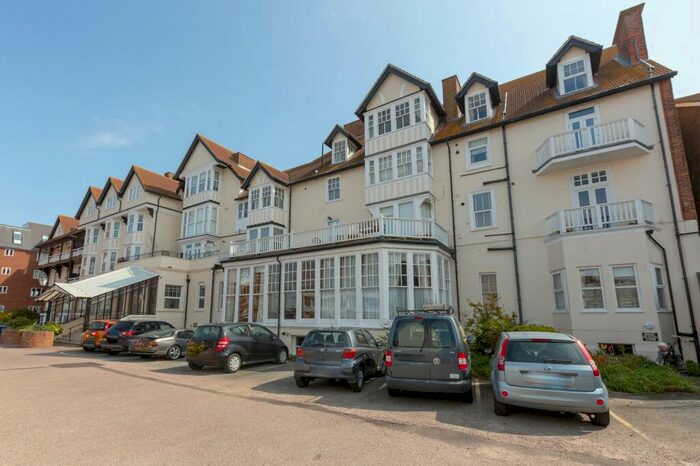 2 Bedroom Flat To Rent In Beach Road, St. Mildreds Court Beach Road, CT8