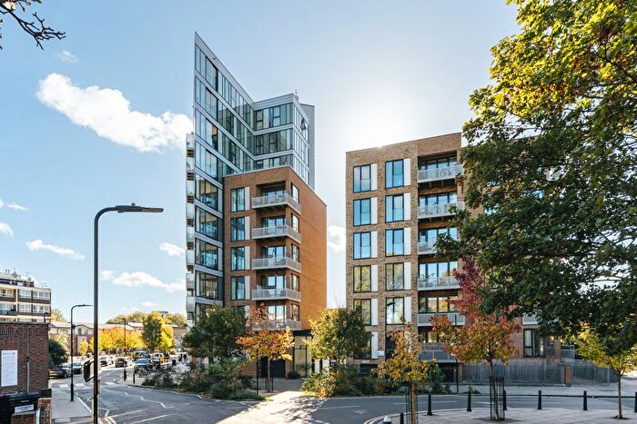 1 Bedroom Flat For Sale In Lee Street, London, E8