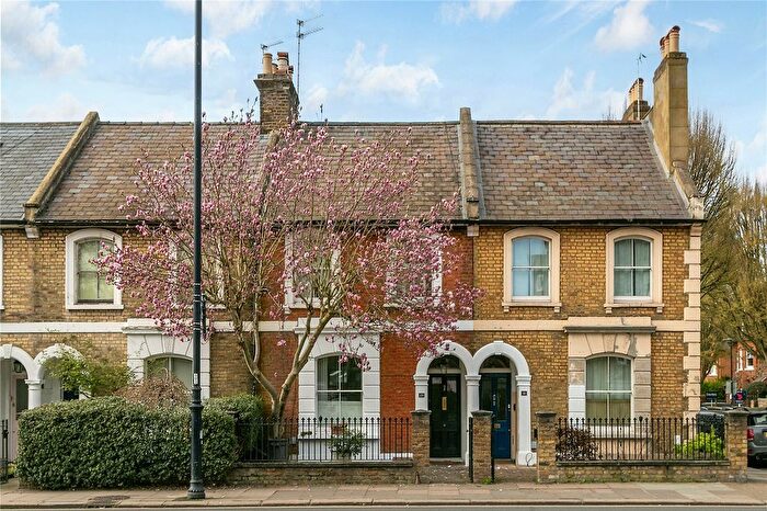 4 Bedroom Terraced House For Sale In Richmond Road, Twickenham, TW1