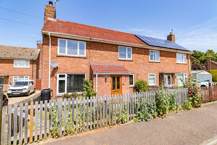 2 Bedroom Semi-Detached House For Sale In Lancaster Road, Sculthorpe, Fakenham, Norfolk, NR21