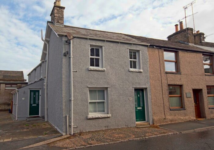 2 Bedroom Apartment To Rent In Park Road, Milnthorpe, Cumbria, LA7