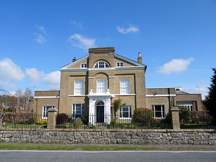 2 Bedroom Property For Sale In Heaverham Road, Kemsing, Sevenoaks, TN15