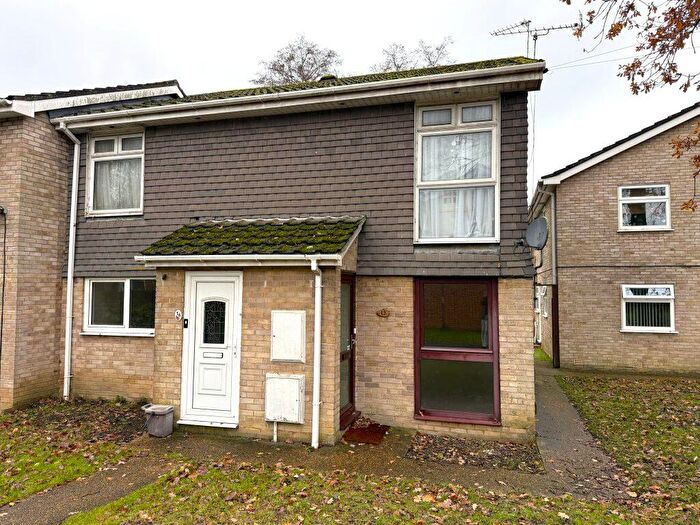 2 Bedroom Maisonette To Rent In Barrington Close, Eastleigh, SO50