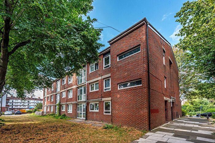 1 Bedroom Flat For Sale In Hevelius Close, Greenwich, London, SE10