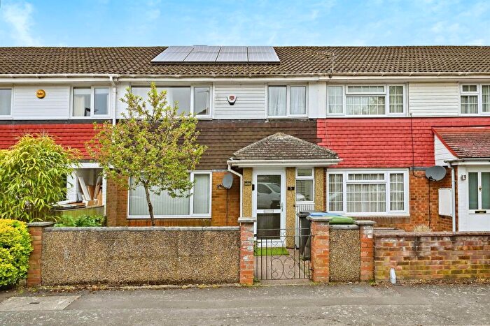 3 Bedroom Terraced House For Sale In Colne Way, Hemel Hempstead, HP2