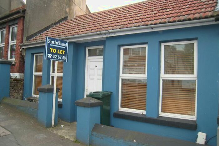 2 Bedroom Terraced House To Rent In Bear Road, Brighton, BN2
