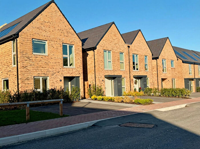 3 Bedroom Detached House To Rent In Trough Laithe Road, Barrowford, BB9