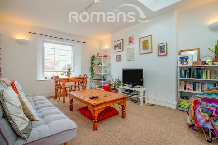 2 Bedroom Flat To Rent In Bristol, BS8