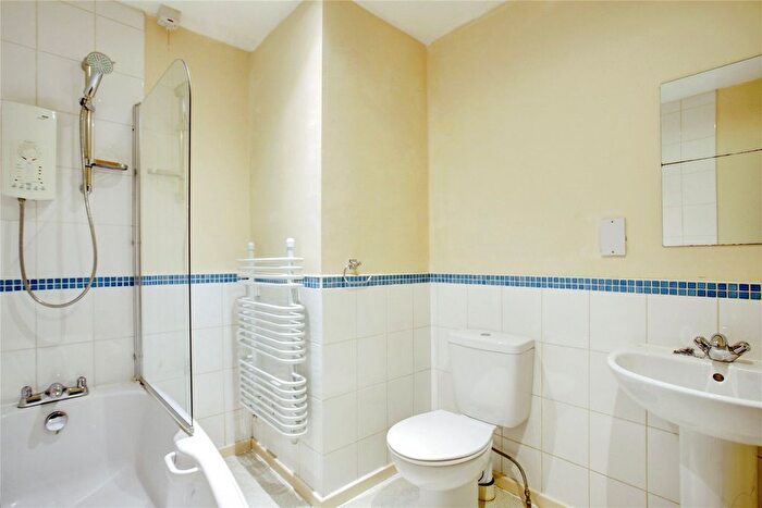 2 Bedroom Flat For Sale In Grainger Street, Newcastle Upon Tyne, Tyne And Wear, NE1