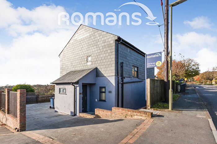 3 Bedroom Detached House To Rent In Upper Hale Road, Farnham, Surrey, GU9