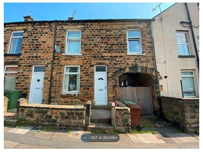 3 Bedroom Terraced House To Rent In Cross Ryecroft Street, Ossett, WF5