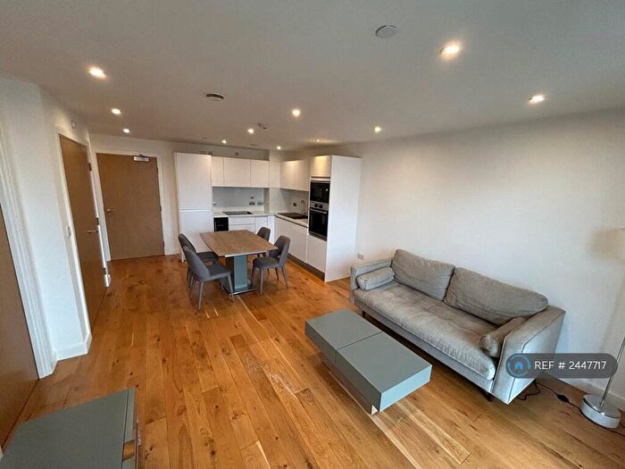 1 Bedroom Flat To Rent In Communication Row, Birmingham, B15
