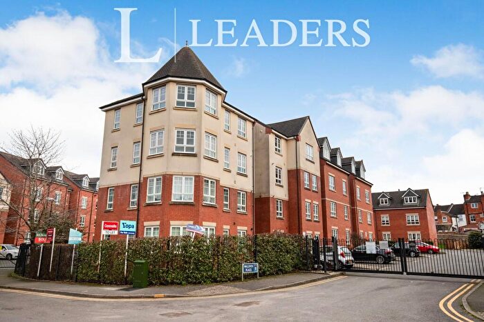 2 Bedroom Flat To Rent In Wallwin Place, CV34