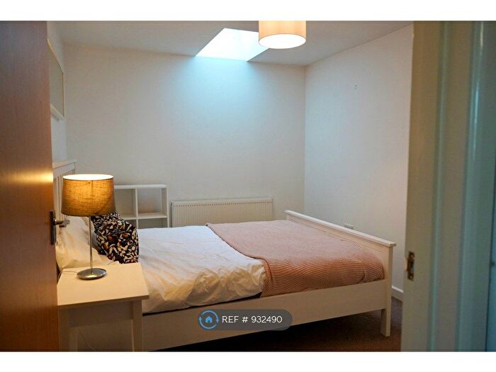 1 Bedroom Flat To Rent In Smiths Court, Shefford, SG17