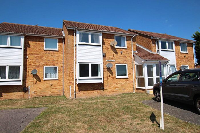 1 Bedroom Flat For Sale In Lambourne Court, Havering Close, Clacton-on-Sea, CO15